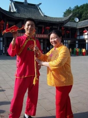 闹春莲萧舞起来 闹春莲萧舞起来